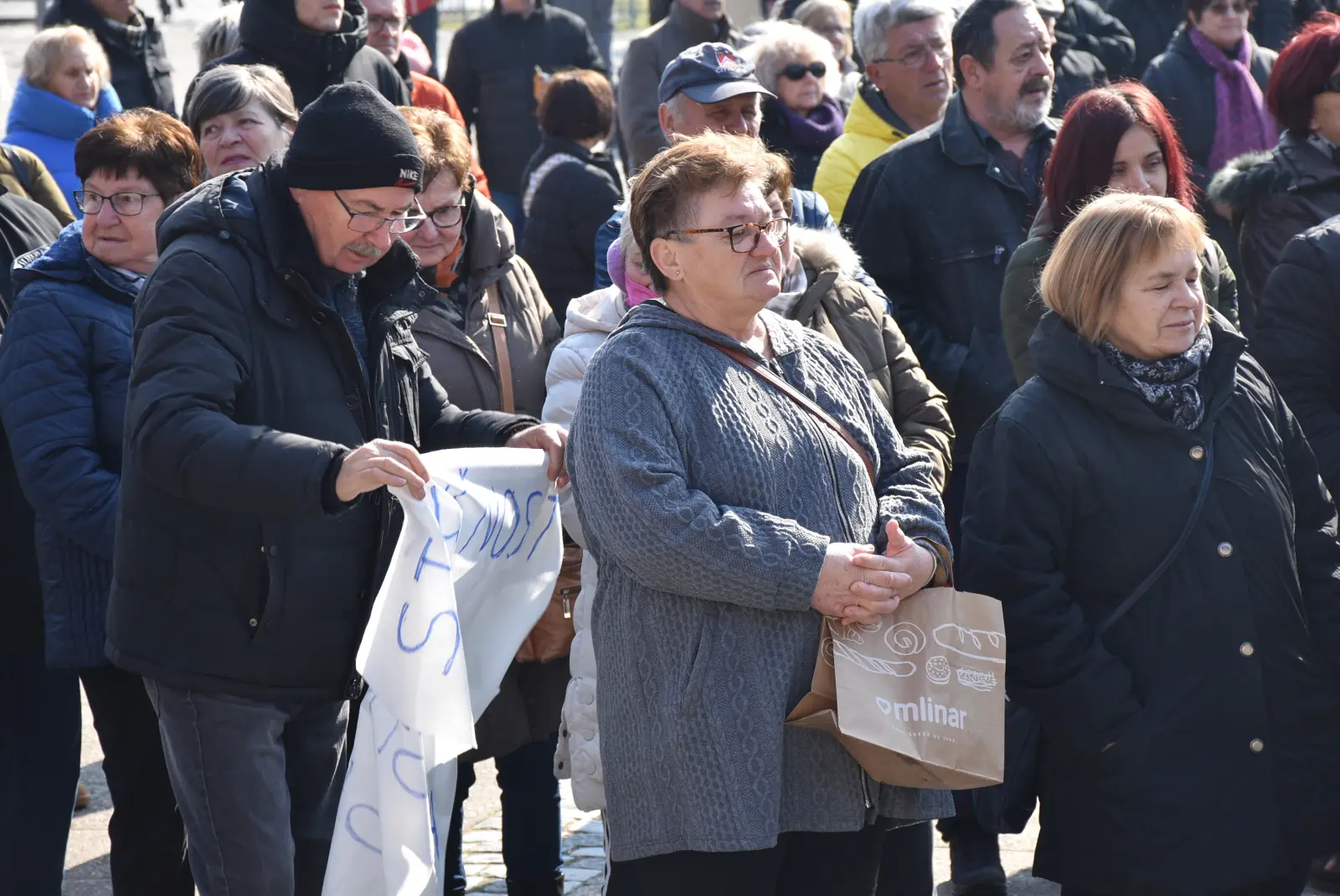Okupljanje, bolnica, prosvjed, 22.2.2025 (37)