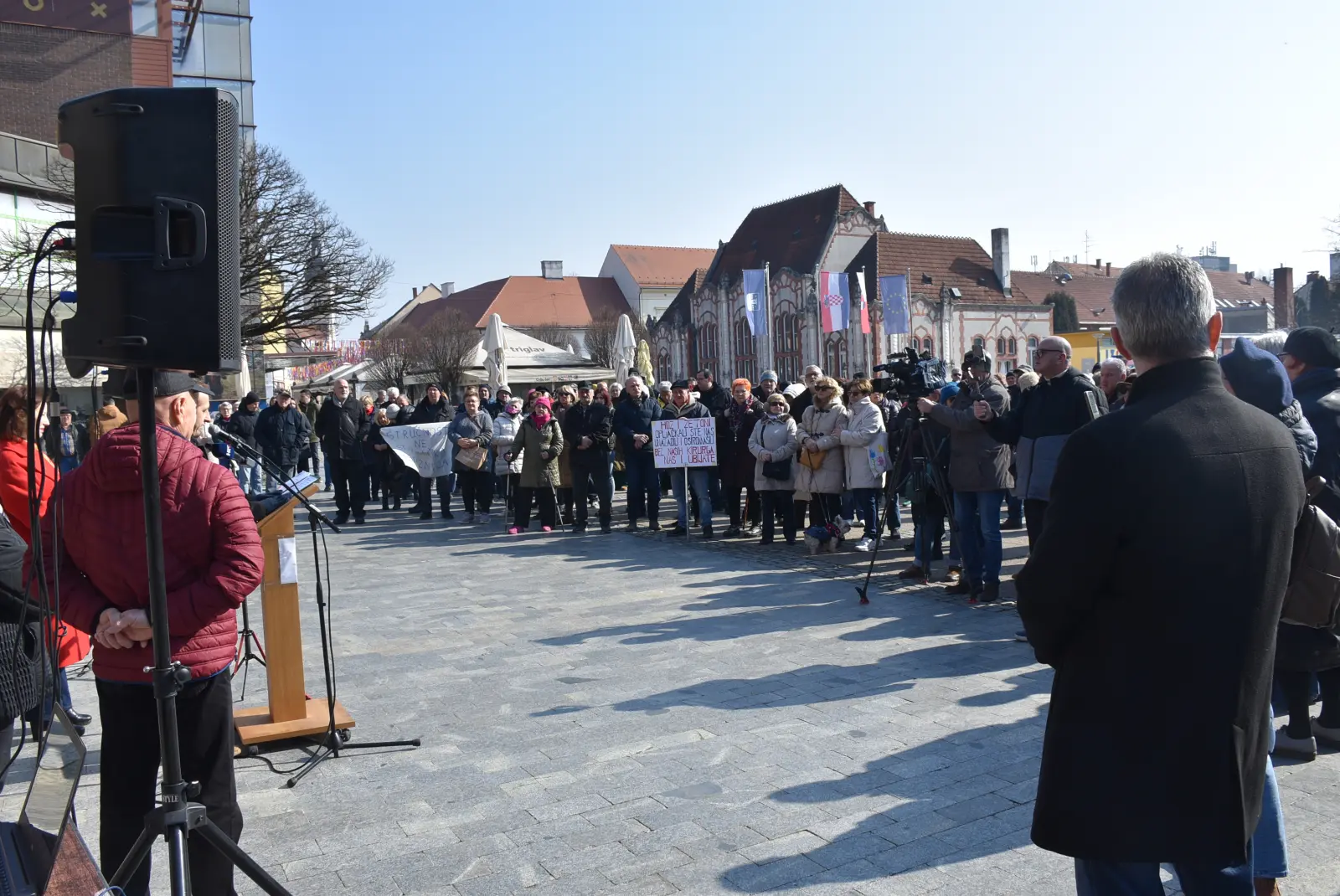 Okupljanje, bolnica, prosvjed, 22.2.2025 (41)