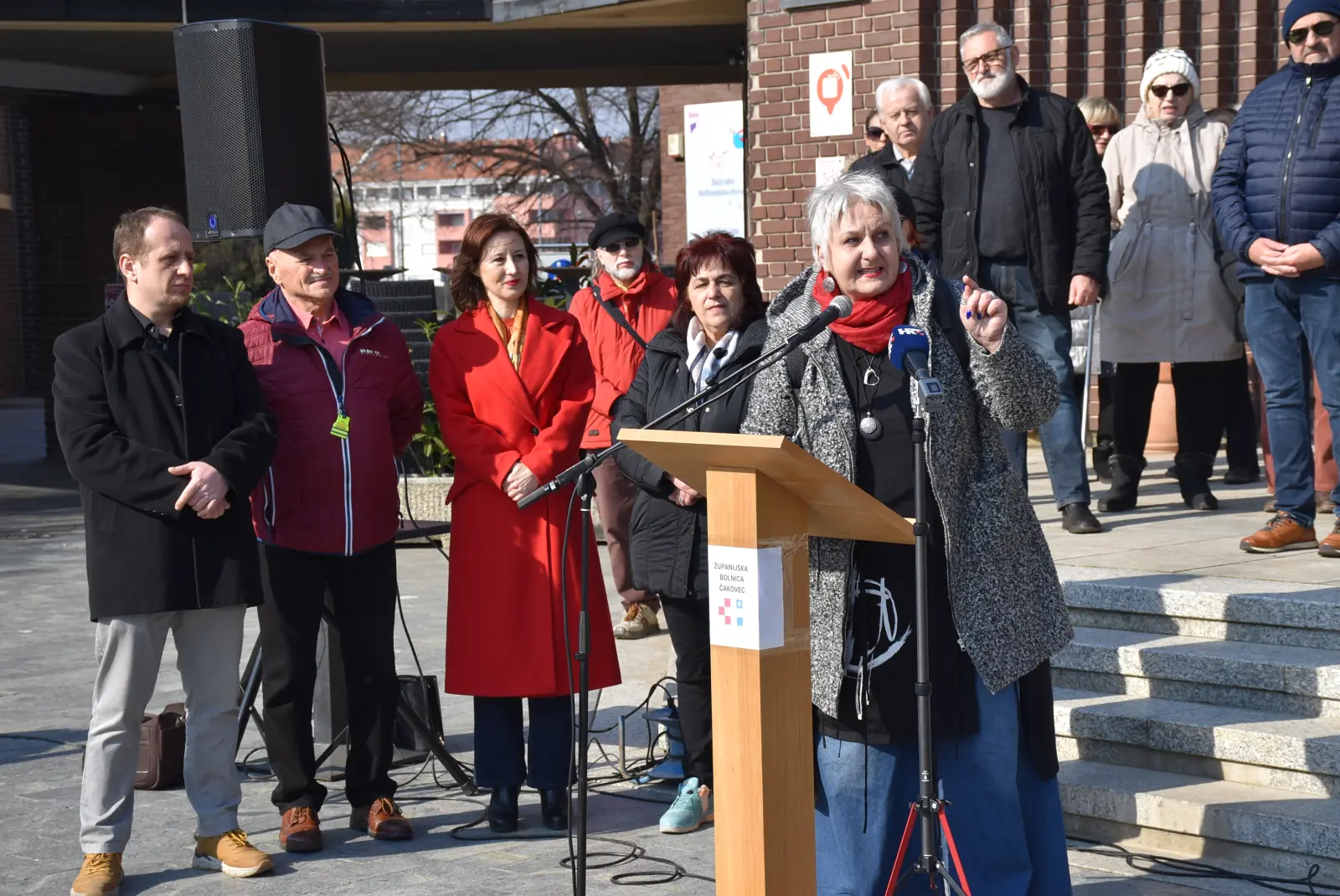 Okupljanje, bolnica, prosvjed, 22.2.2025 (47)