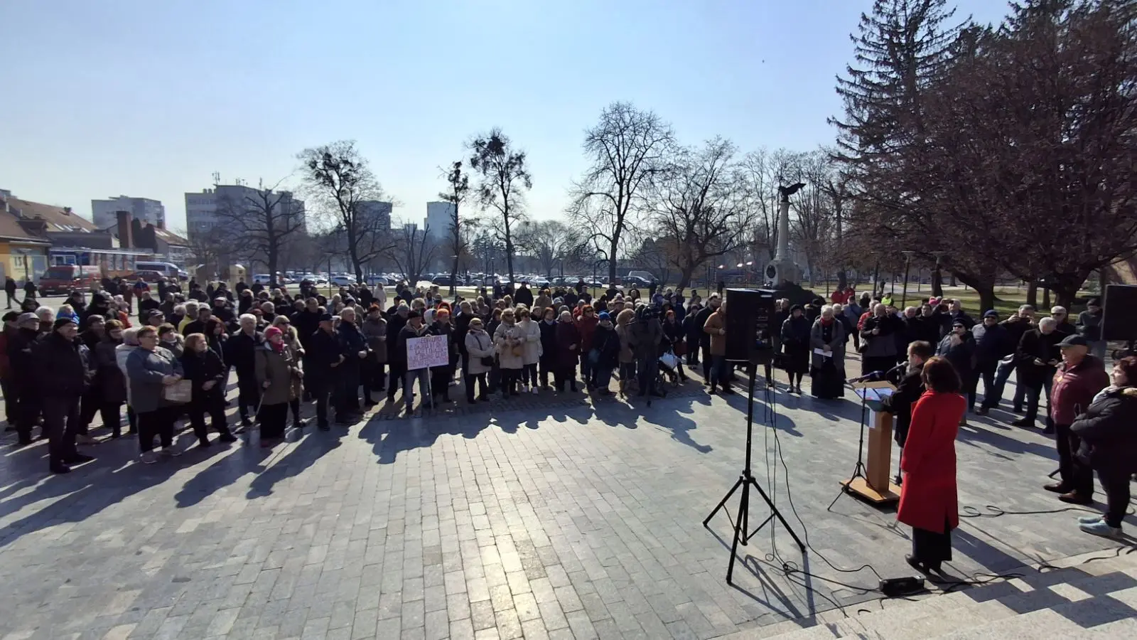 Okupljanje, bolnica, prosvjed, 22.2.2025 (51)
