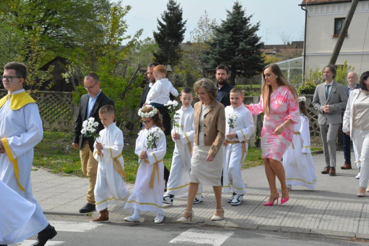 Općina Donja Dubrava prva pričest Župa sv. Margarete (11)