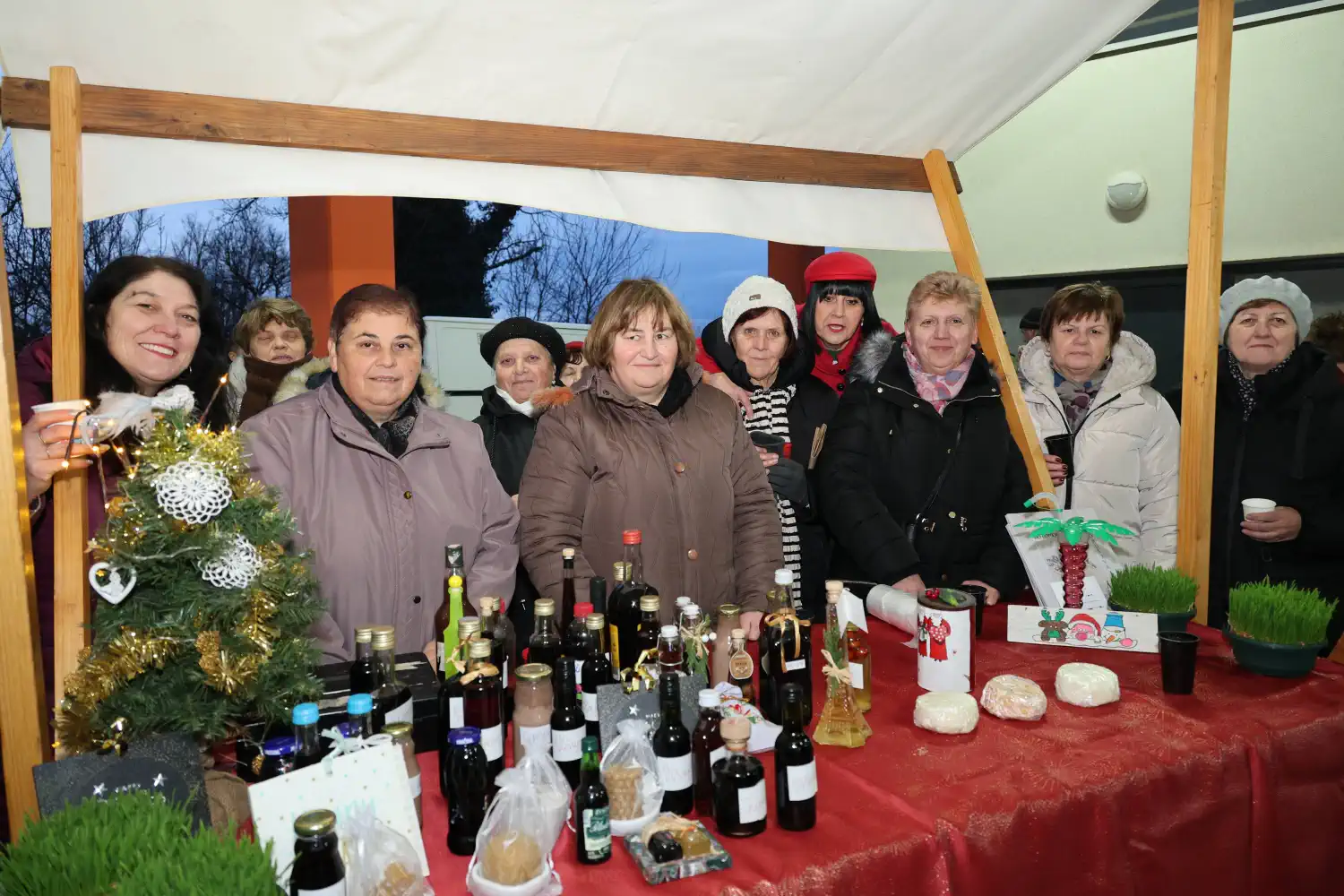 Općina Kotoriba advent, božićni sajam i trka 2024 (10) Općina Kotoriba advent, božićni sajam i trka 2024 (10)