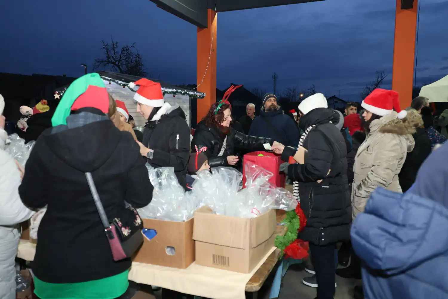 Općina Kotoriba advent, božićni sajam i trka 2024 (17) Općina Kotoriba advent, božićni sajam i trka 2024 (17)