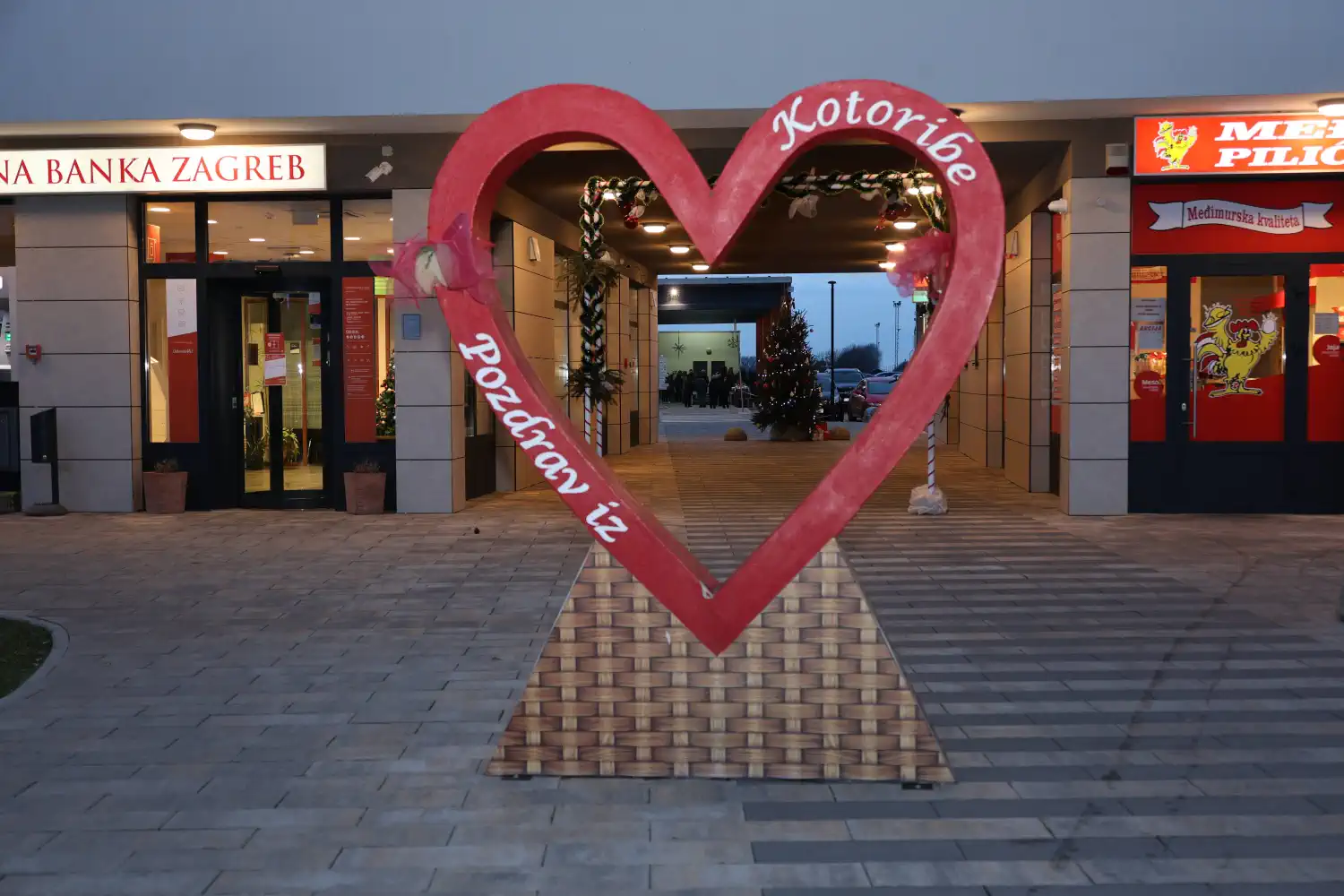 Općina Kotoriba advent, božićni sajam i trka 2024 (29) Općina Kotoriba advent, božićni sajam i trka 2024 (29)