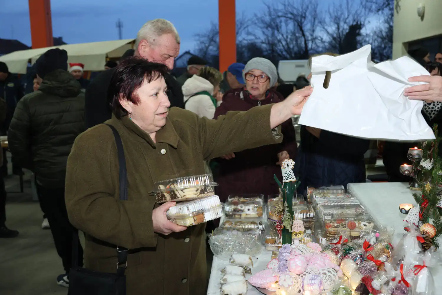 Općina Kotoriba advent, božićni sajam i trka 2024 (34) Općina Kotoriba advent, božićni sajam i trka 2024 (34)