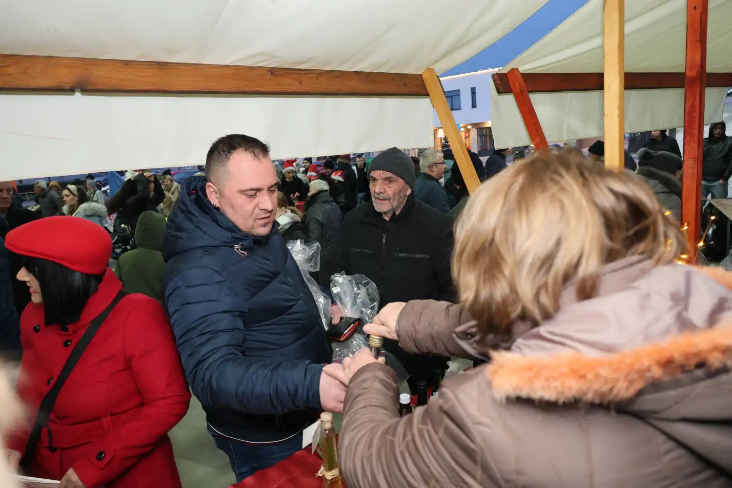 Općina Kotoriba advent, božićni sajam i trka 2024 (4) Općina Kotoriba advent, božićni sajam i trka 2024 (4)