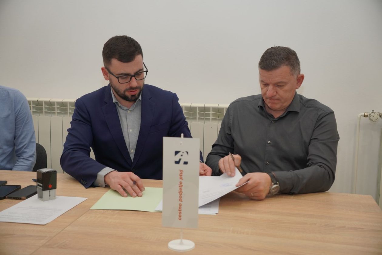 Općina Nedelišće potpisivanje ugovora rekonstrukcija pješačkih staza (14)