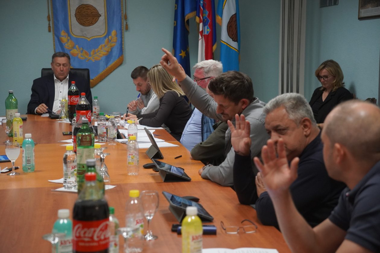 Općinsko vijeće Orehovica (30)