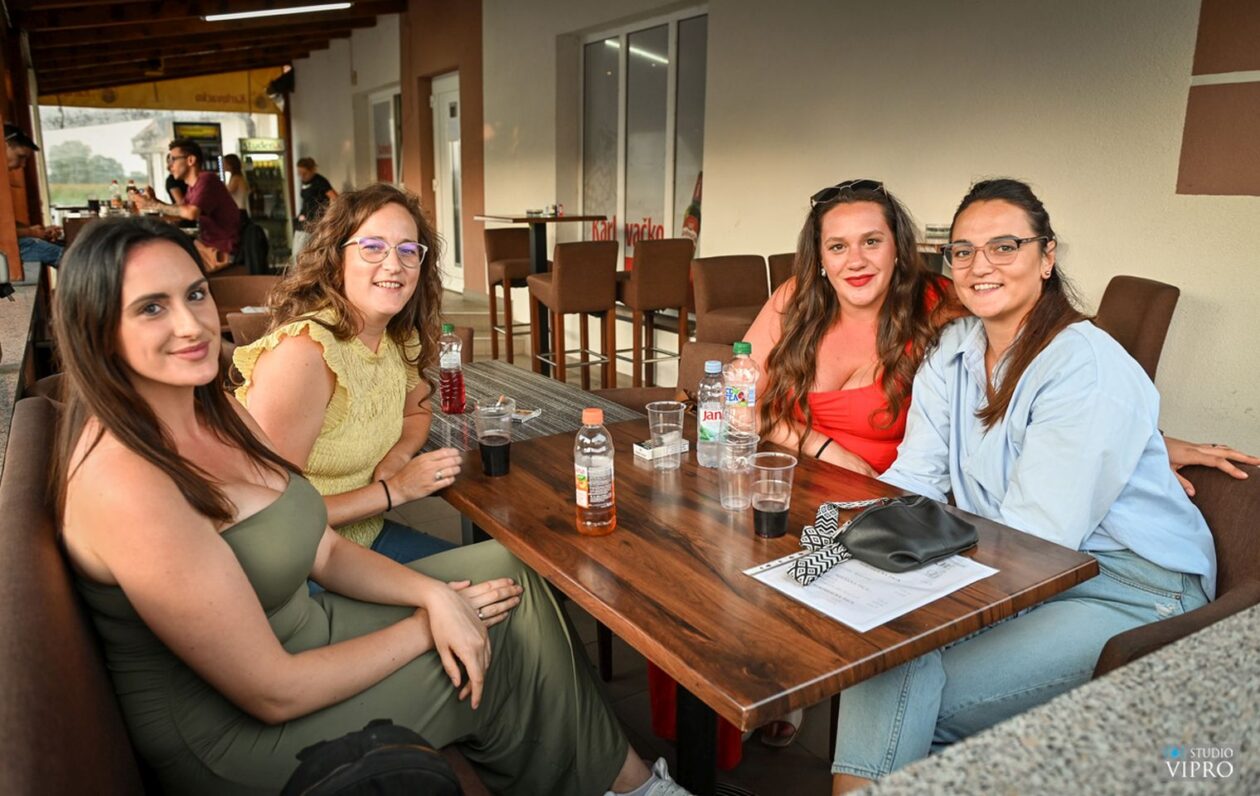 studio VIPRO studio VIPRO