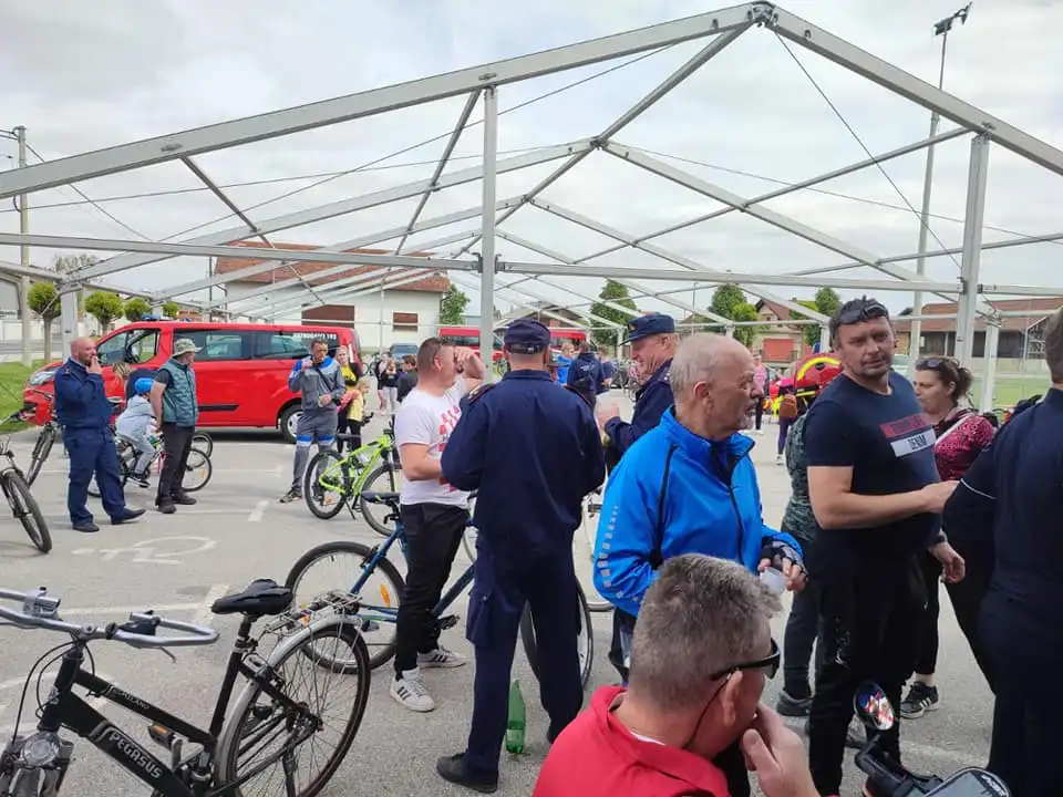 Orehovica – prvomajska biciklijada i Dan otvorenih vrata (4) Orehovica – prvomajska biciklijada i Dan otvorenih vrata (4)