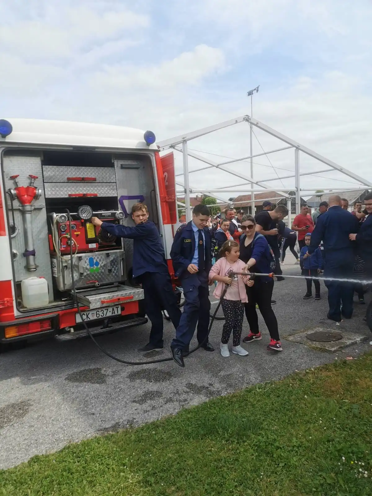 Orehovica – prvomajska biciklijada i Dan otvorenih vrata (9) Orehovica – prvomajska biciklijada i Dan otvorenih vrata (9)