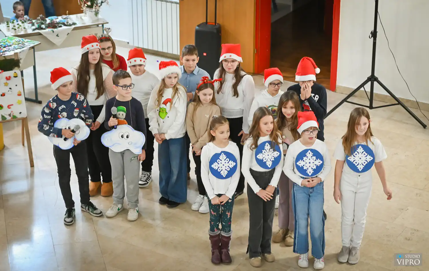 Osnovna škola Prelog donijela blagdanski ugođaj uz Božićni sajam (16)