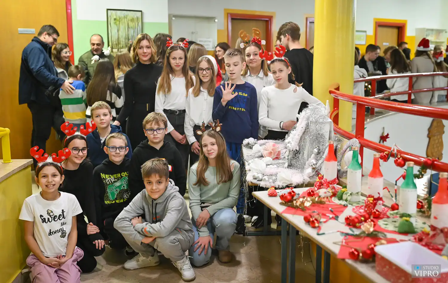 Osnovna škola Prelog donijela blagdanski ugođaj uz Božićni sajam (5)