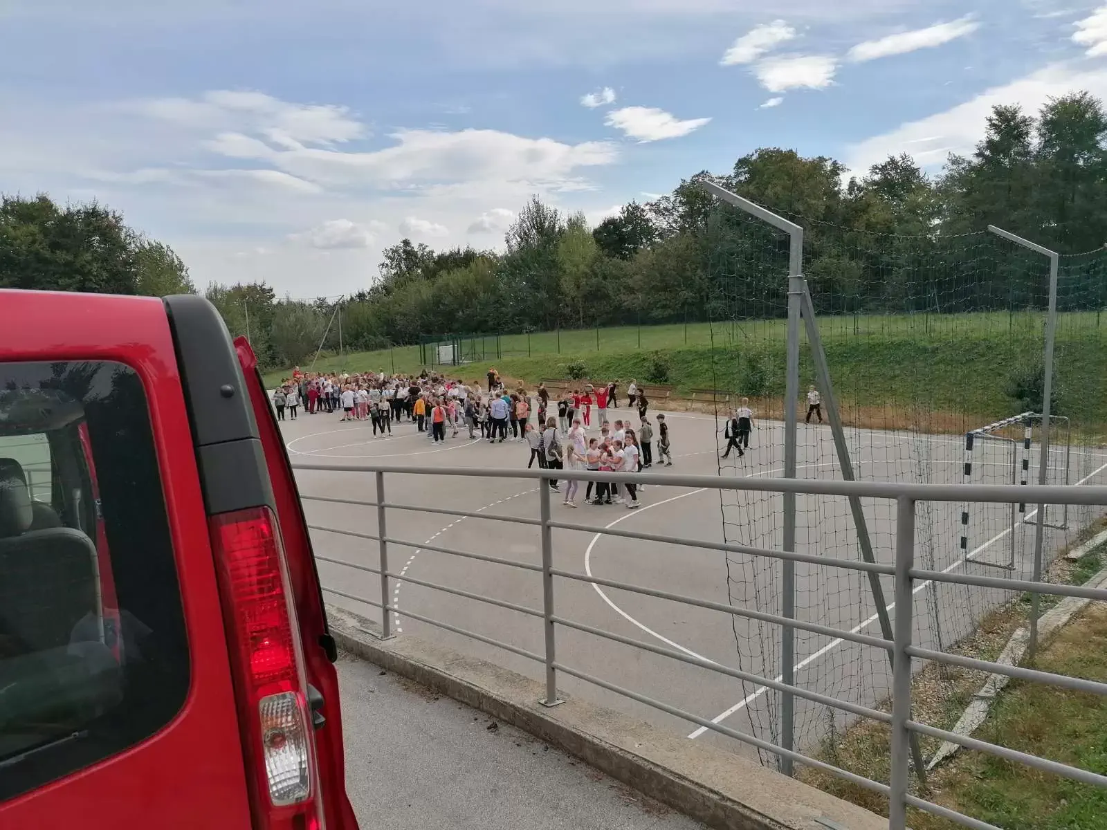 Osnovna škola i vatrogasci Svetog Jurja na Bregu ujedinjeni u vježbi evakuacije (7)