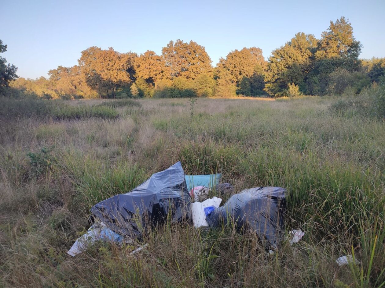 Ostavljeno smeće u Dunjkovcu (1)