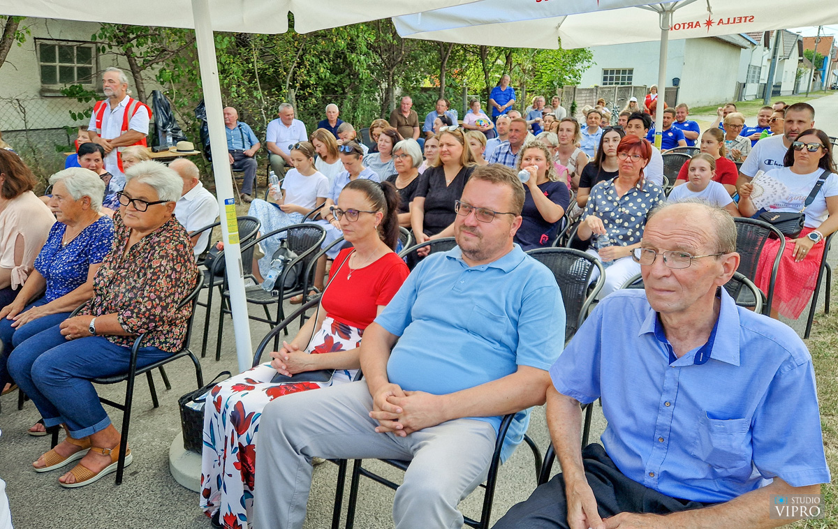 Otok, kapela presvetog srca isusovog (38)