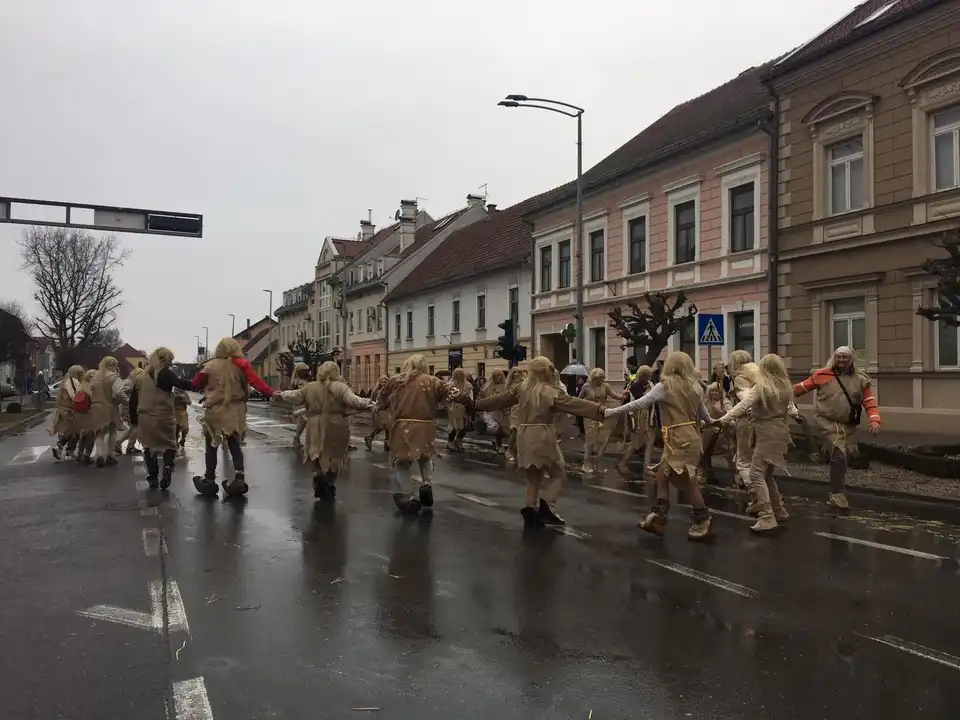 Otok, maškare, fašnik (20) Otok, maškare, fašnik (20)