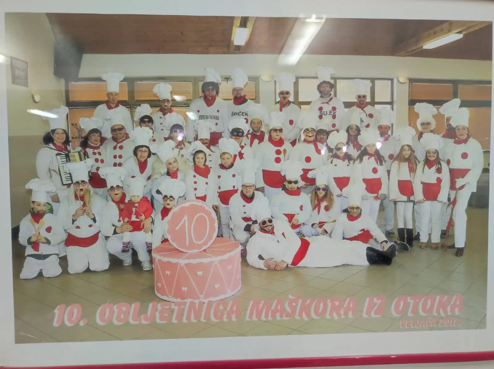 Otok, maškare, fašnik (6) Otok, maškare, fašnik (6)