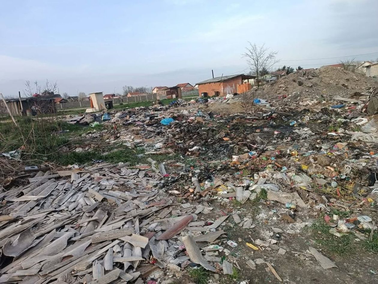 Otpad kod romskog naselja Pribislavec (4)