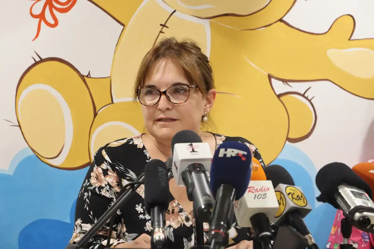 Otvoren potpuno obnovljeni Odjel pedijatrije u Županijskoj bolnici Čakovec (13) Otvoren potpuno obnovljeni Odjel pedijatrije u Županijskoj bolnici Čakovec (13)