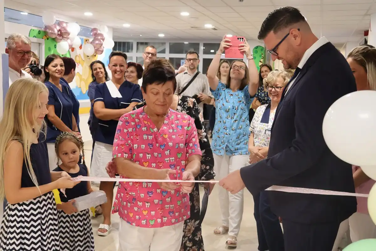 Otvoren potpuno obnovljeni Odjel pedijatrije u Županijskoj bolnici Čakovec (14) Otvoren potpuno obnovljeni Odjel pedijatrije u Županijskoj bolnici Čakovec (14)