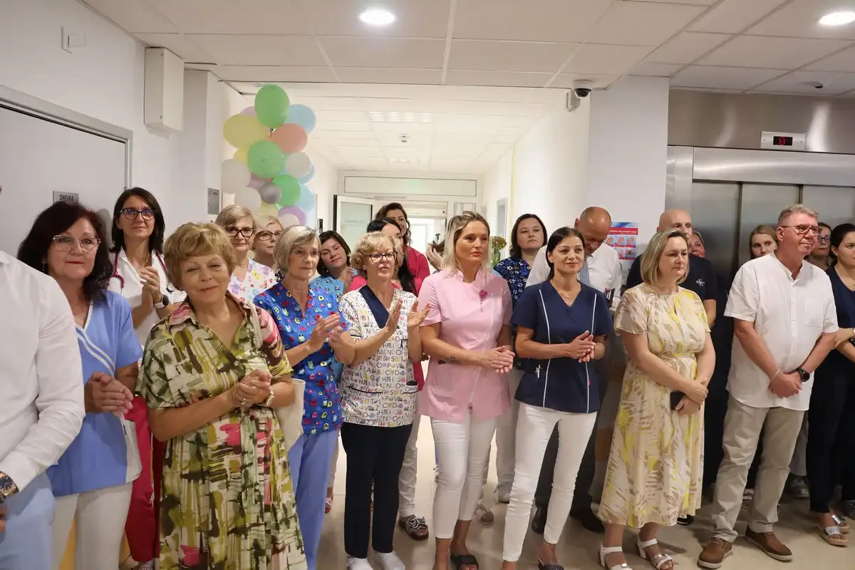 Otvoren potpuno obnovljeni Odjel pedijatrije u Županijskoj bolnici Čakovec (4) Otvoren potpuno obnovljeni Odjel pedijatrije u Županijskoj bolnici Čakovec (4)