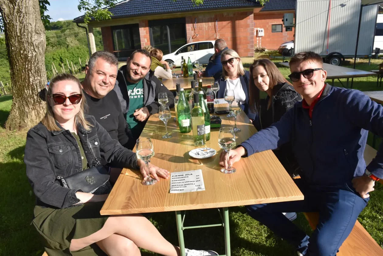 Otvoreni podrumi, Urbanovo, 24.5.2025 (21) Otvoreni podrumi, Urbanovo, 24.5.2025 (21)