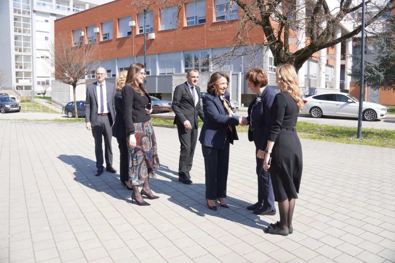 Otvorenje prostora za Ranu intervenciju (3) Otvorenje prostora za Ranu intervenciju (3)