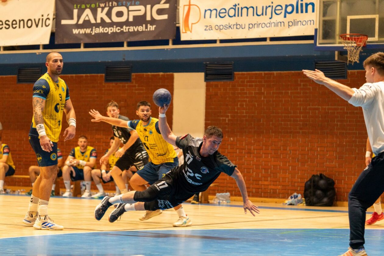 PAKET24 PREMIER LIGA Čakovec u drugom dijelu razbio Umag (13) PAKET24 PREMIER LIGA Čakovec u drugom dijelu razbio Umag (13)