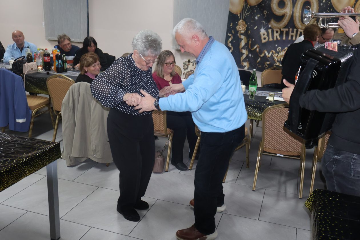 PALOVEC Marija Jurić rođendan IGH (4) PALOVEC Marija Jurić rođendan IGH (4)