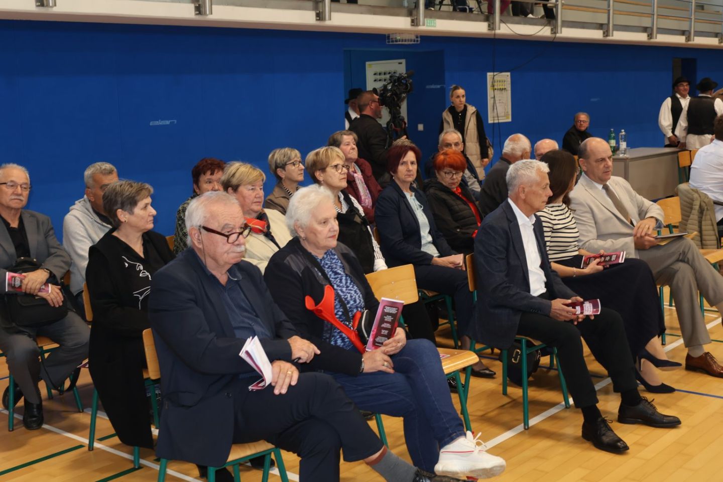 ‘PESMARICA NAŠIH MAMICA’ Smotra dokazala snagu međimurske kulturne scene (26)