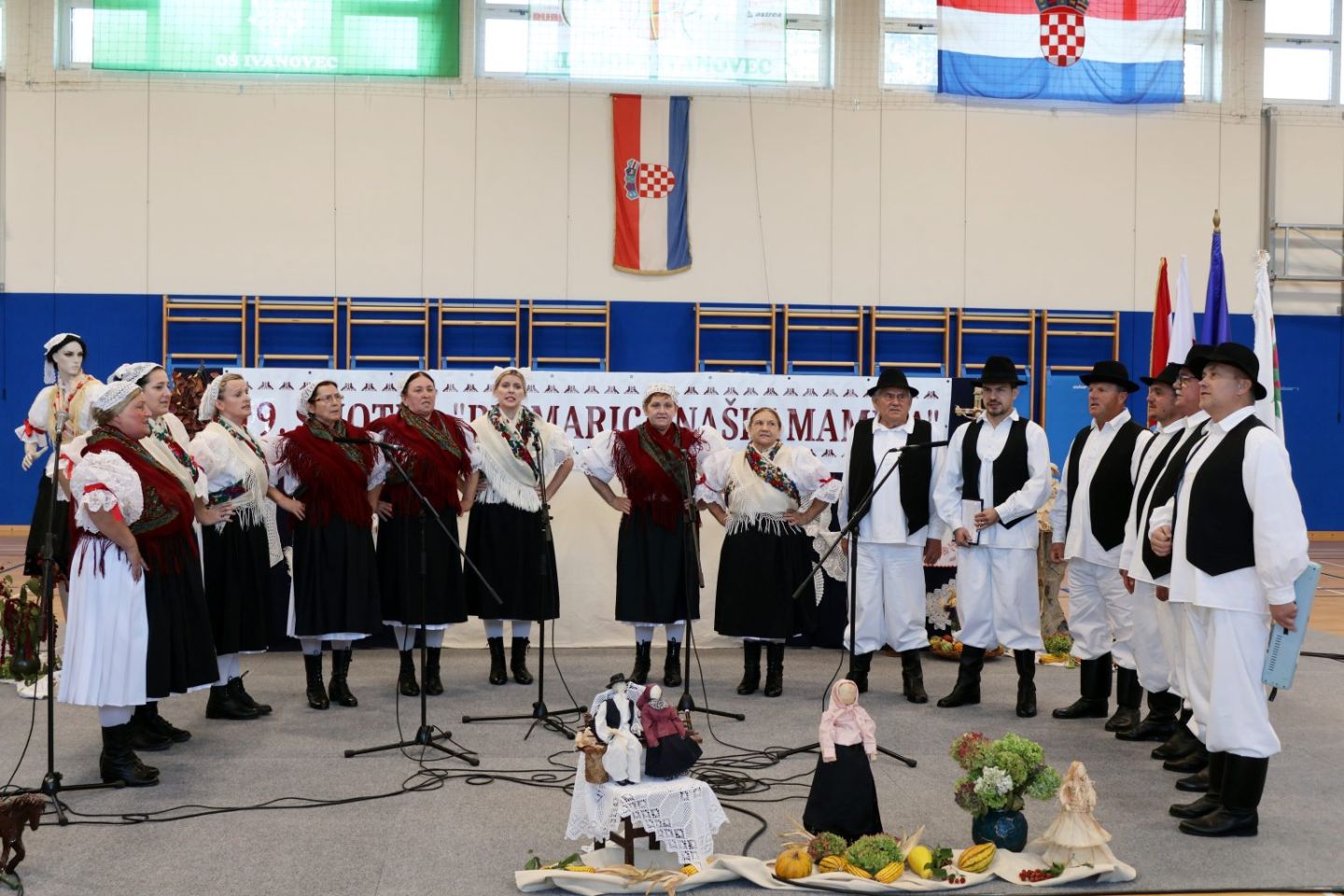 ‘PESMARICA NAŠIH MAMICA’ Smotra dokazala snagu međimurske kulturne scene (7)