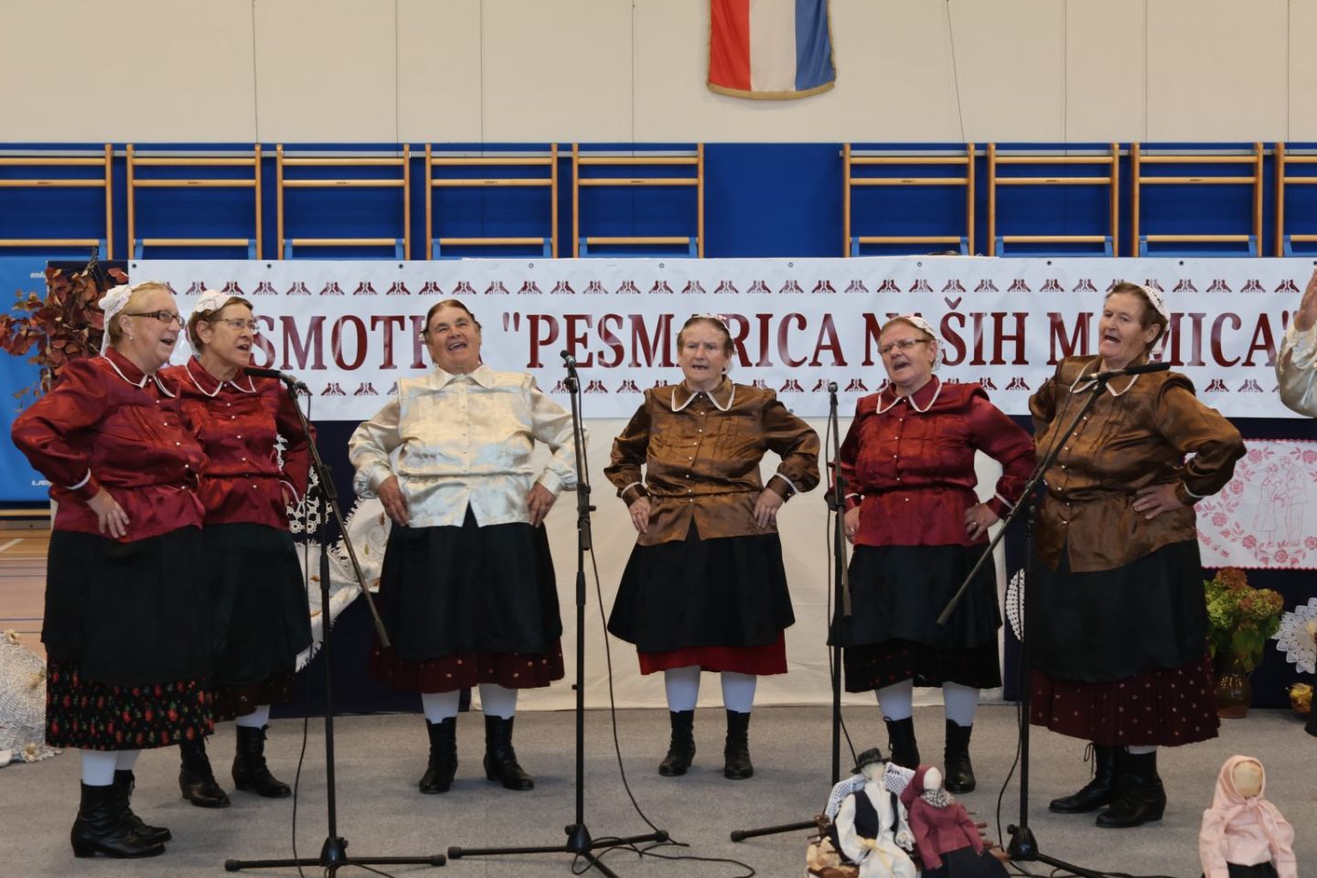 ‘PESMARICA NAŠIH MAMICA’ Smotra dokazala snagu međimurske kulturne scene (8)