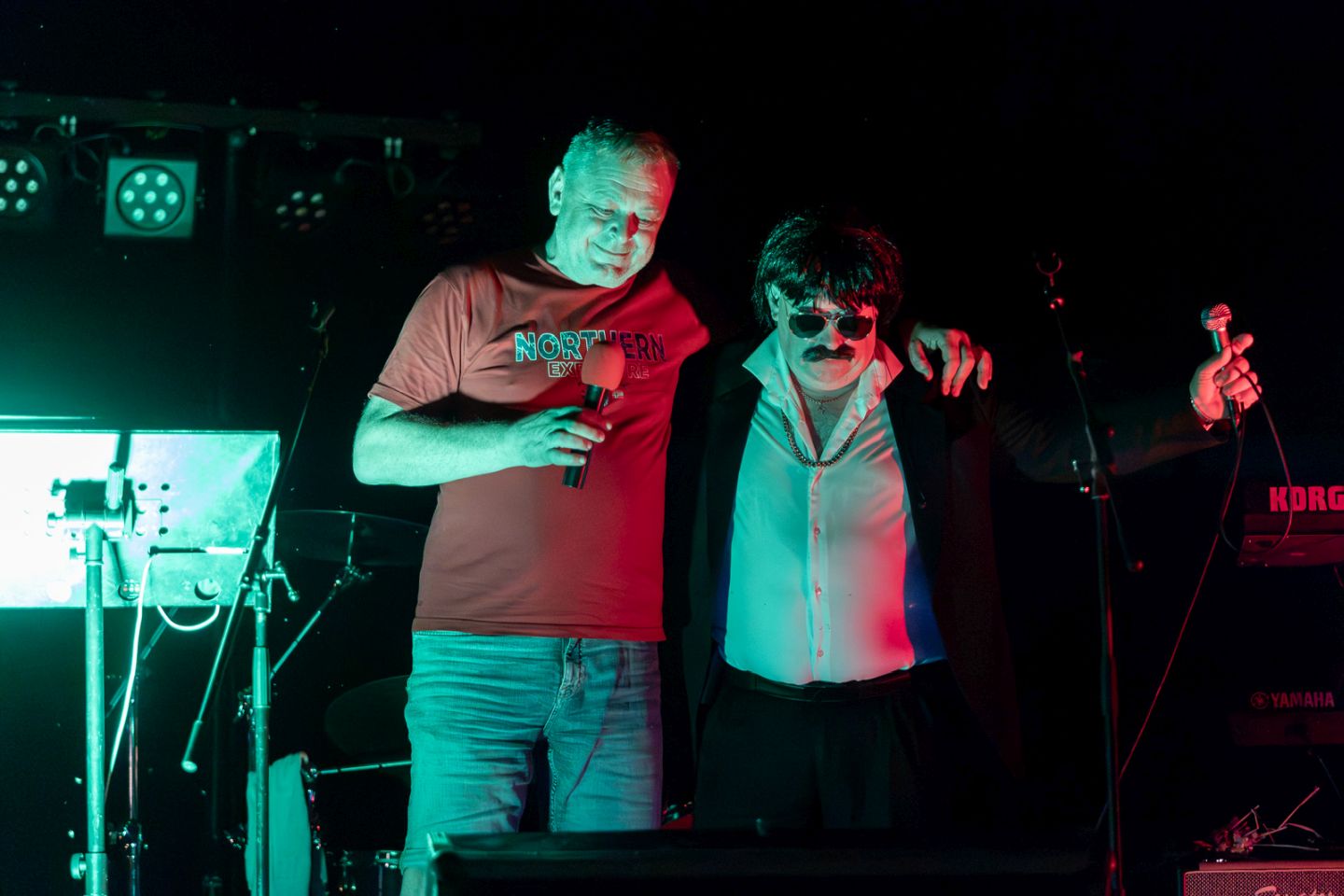 PETAK ZA PAMĆENJE Vino, domaći zalogaji i glazba oživjeli Mlinarsku kuću (7) PETAK ZA PAMĆENJE Vino, domaći zalogaji i glazba oživjeli Mlinarsku kuću (7)