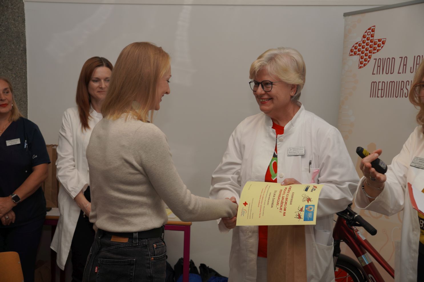 PJEŠKE ILI BICIKLOM NA POSAO (28)