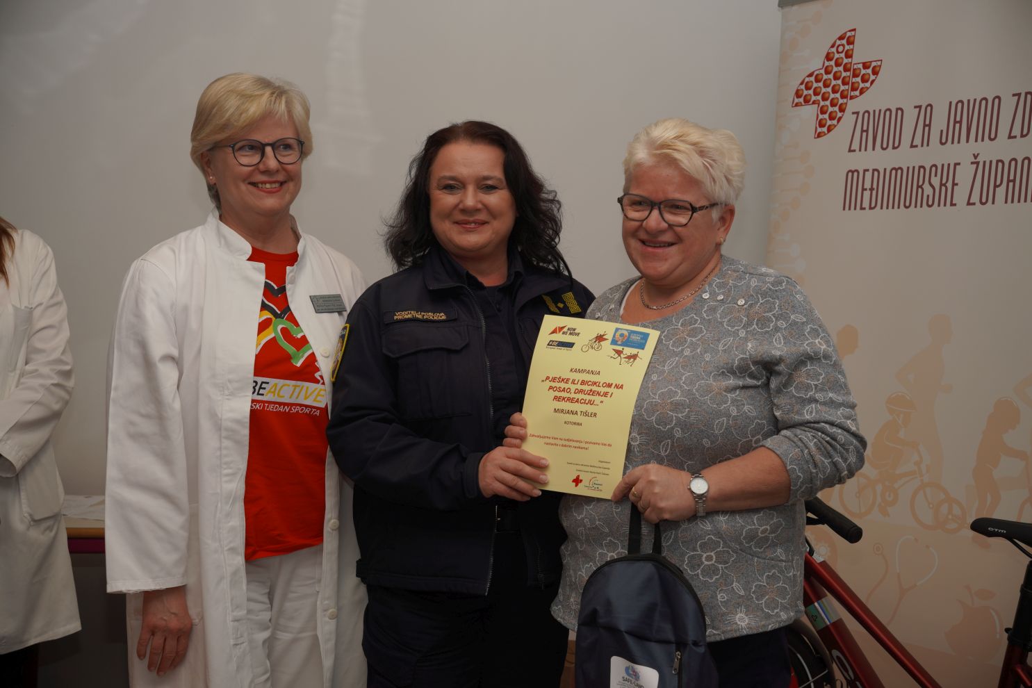 PJEŠKE ILI BICIKLOM NA POSAO (41)