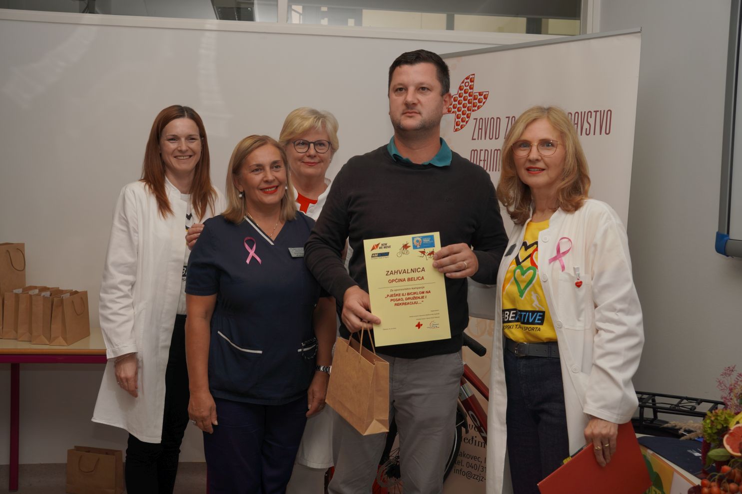 PJEŠKE ILI BICIKLOM NA POSAO (45)