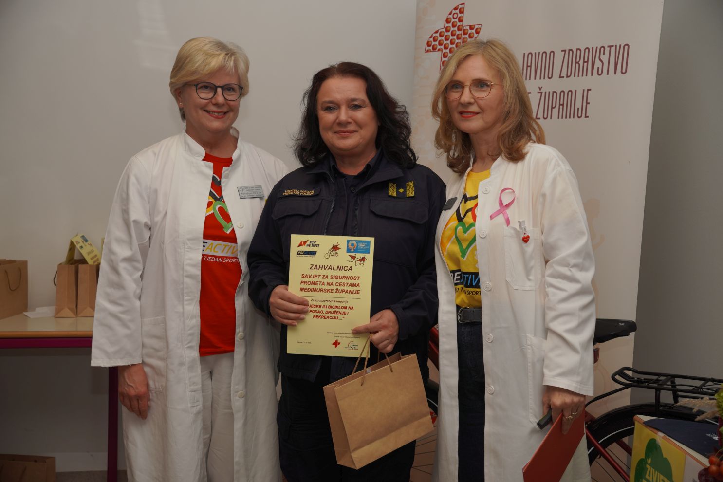 PJEŠKE ILI BICIKLOM NA POSAO (47)