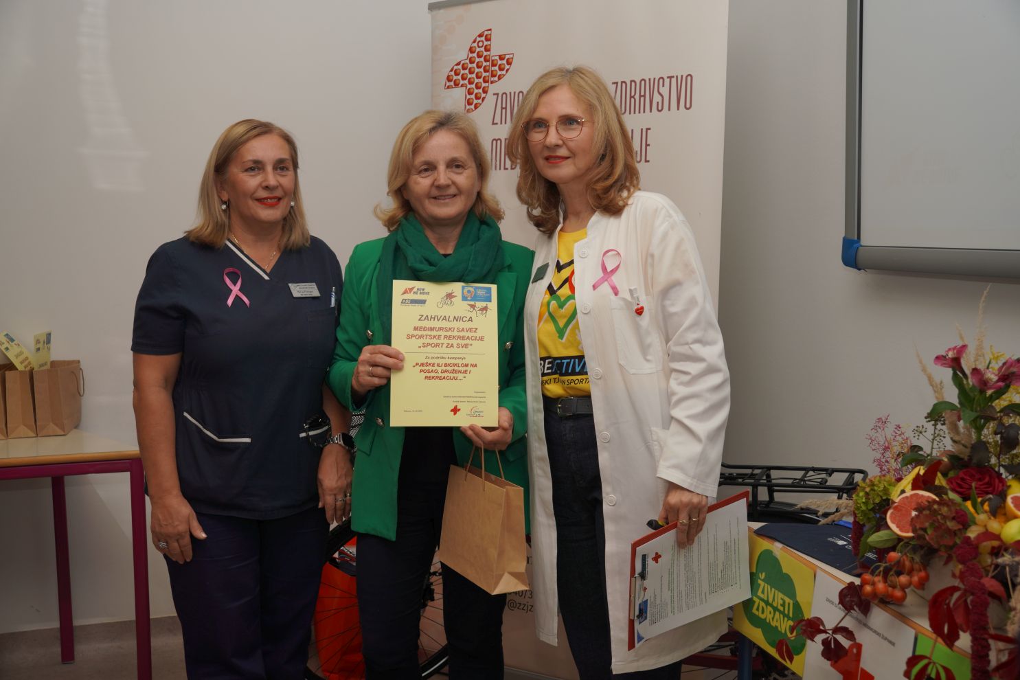 PJEŠKE ILI BICIKLOM NA POSAO (49)