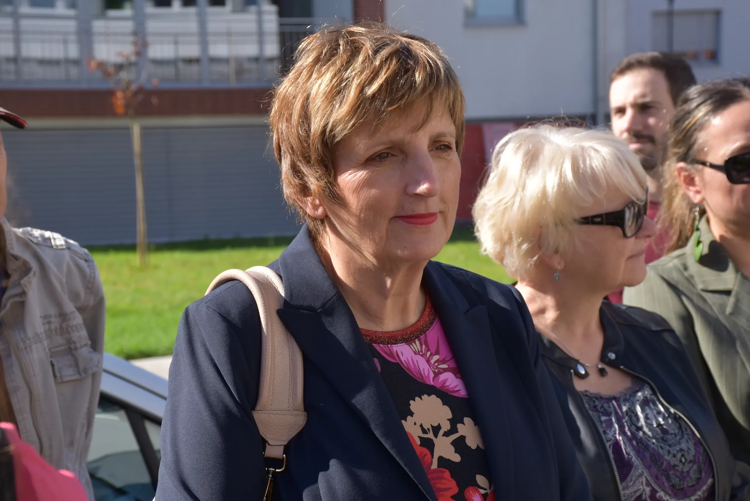 PJEŠKE ILI BICIKLOM NA POSAO, DRUŽENJE I REKREACIJU Preko 90 Međimuraca u 20 je dana prevalilo preko 15.000 kilometara (13) PJEŠKE ILI BICIKLOM NA POSAO, DRUŽENJE I REKREACIJU Preko 90 Međimuraca u 20 je dana prevalilo preko 15.000 kilometara (13)