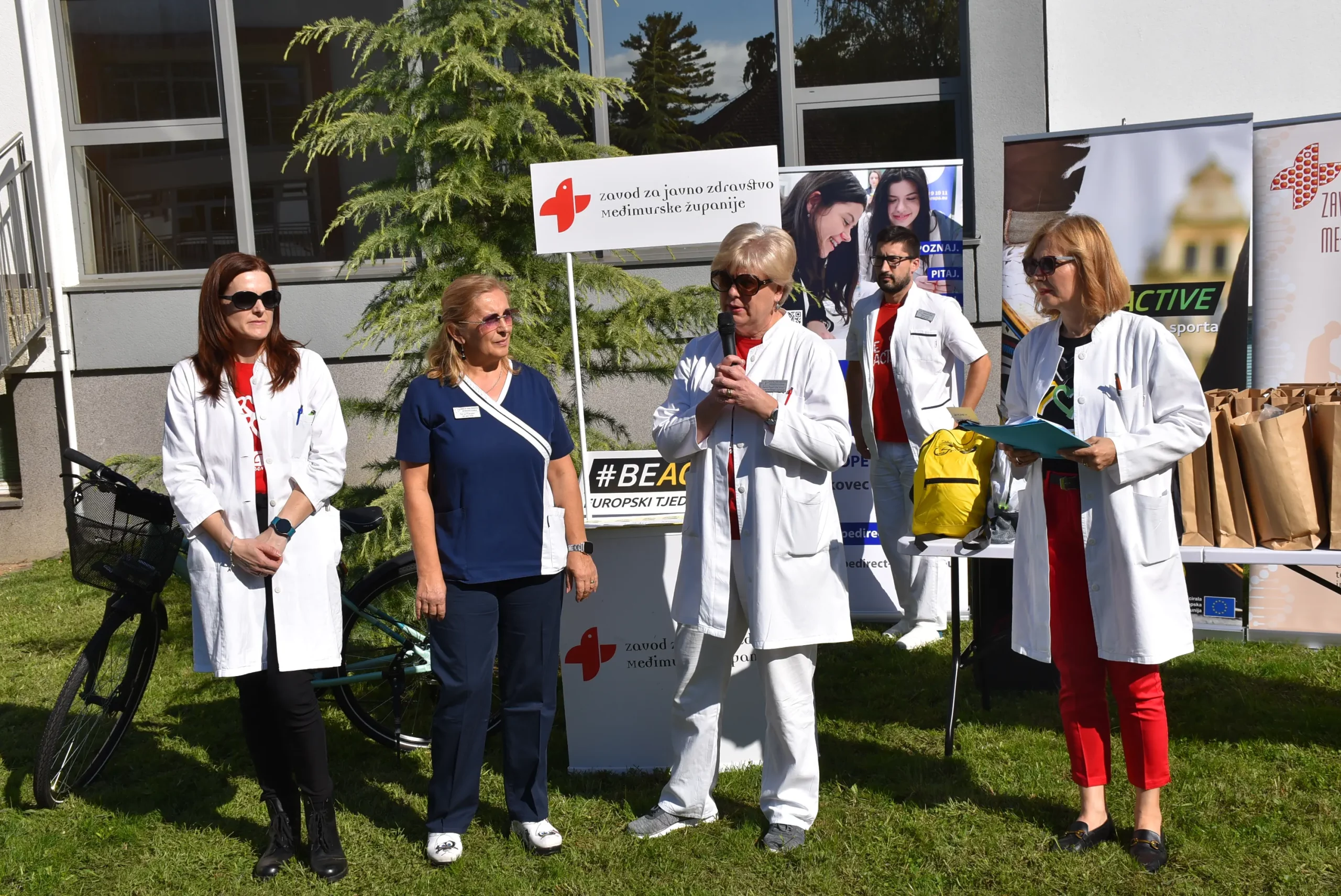 PJEŠKE ILI BICIKLOM NA POSAO, DRUŽENJE I REKREACIJU Preko 90 Međimuraca u 20 je dana prevalilo preko 15.000 kilometara (15) PJEŠKE ILI BICIKLOM NA POSAO, DRUŽENJE I REKREACIJU Preko 90 Međimuraca u 20 je dana prevalilo preko 15.000 kilometara (15)