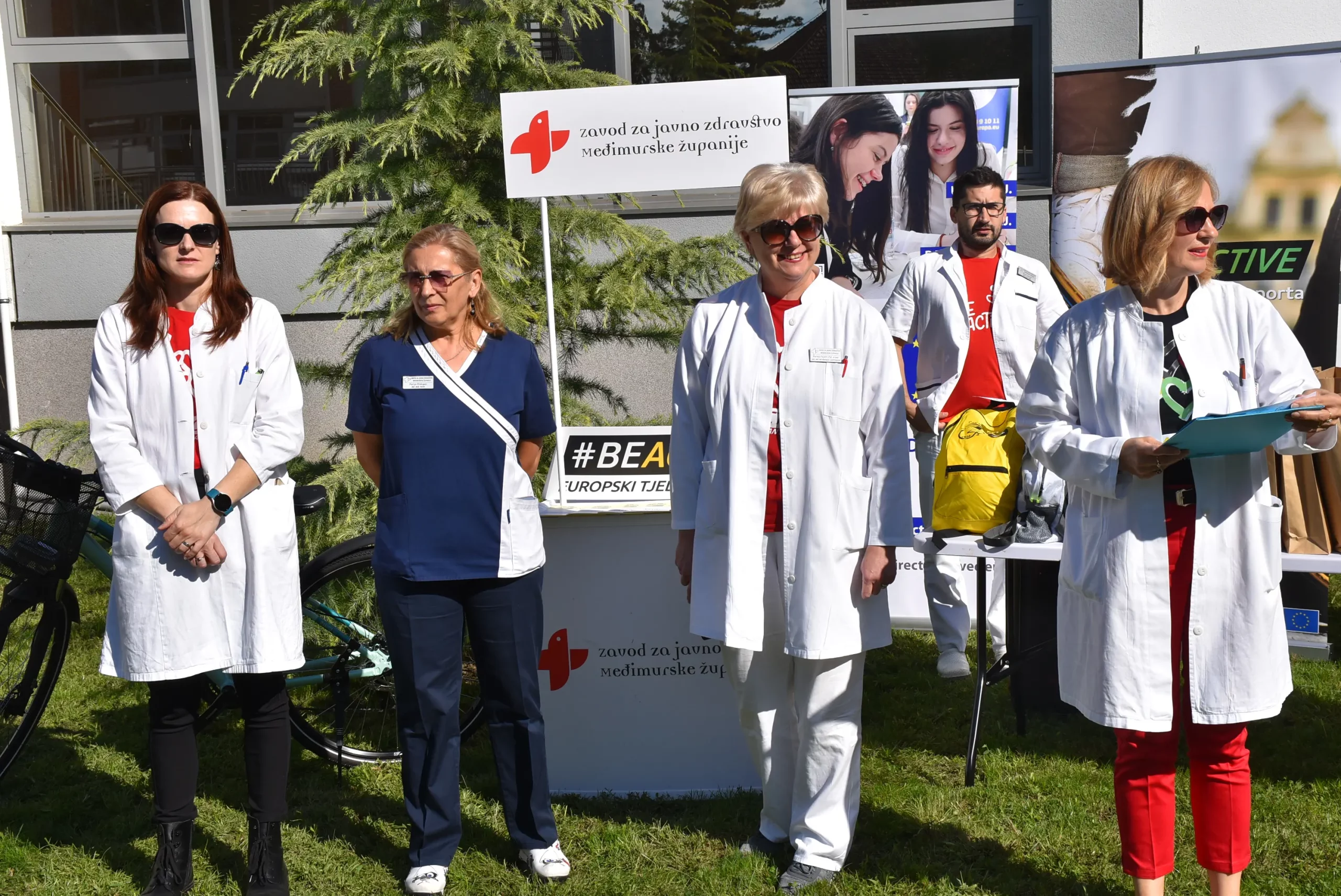 PJEŠKE ILI BICIKLOM NA POSAO, DRUŽENJE I REKREACIJU Preko 90 Međimuraca u 20 je dana prevalilo preko 15.000 kilometara (26) PJEŠKE ILI BICIKLOM NA POSAO, DRUŽENJE I REKREACIJU Preko 90 Međimuraca u 20 je dana prevalilo preko 15.000 kilometara (26)