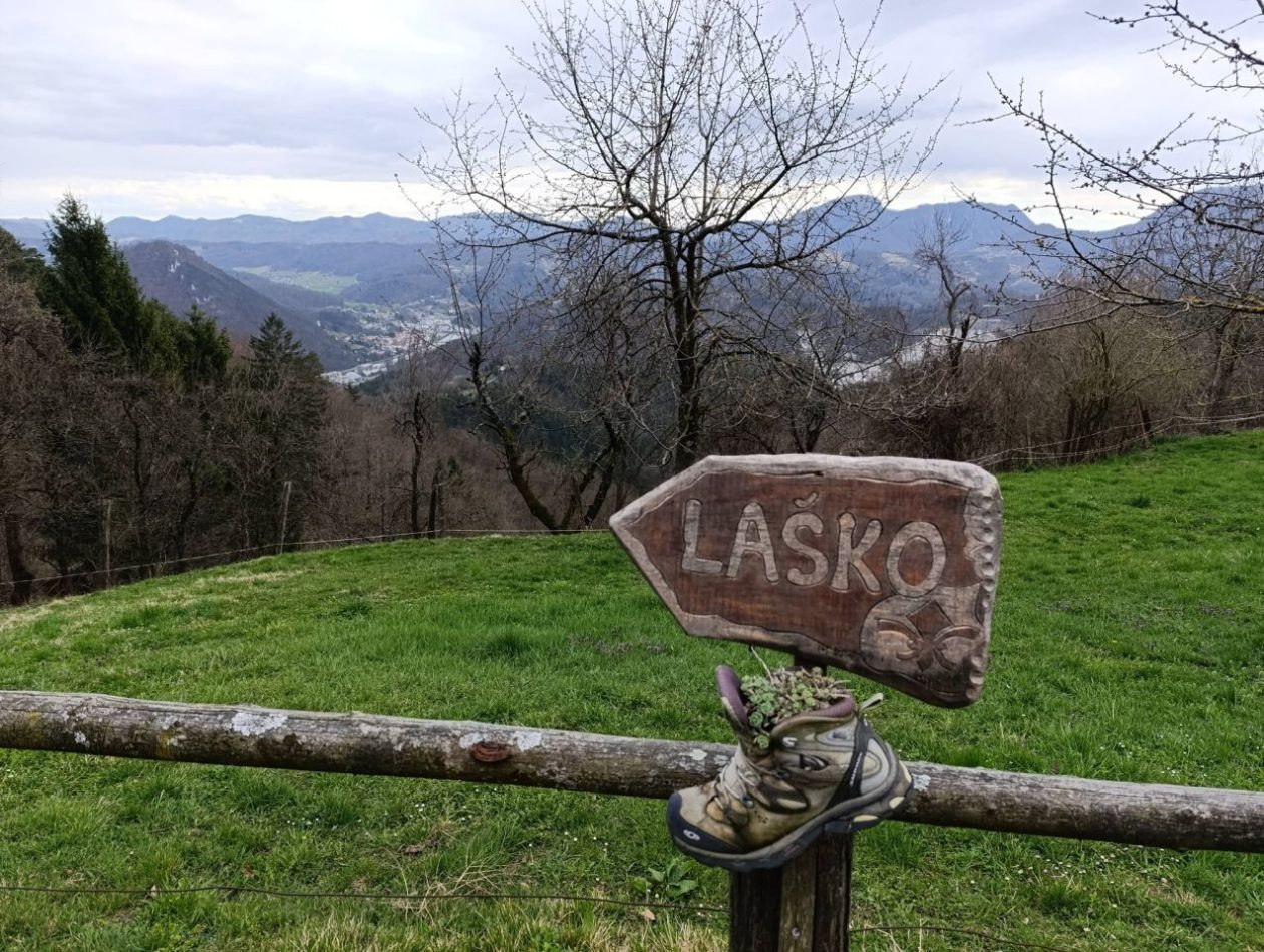 PLANINARSKA AVANTURA Bundeki vlakom do Laškog pa na uspon prema Šmohoru i Maliču (13)