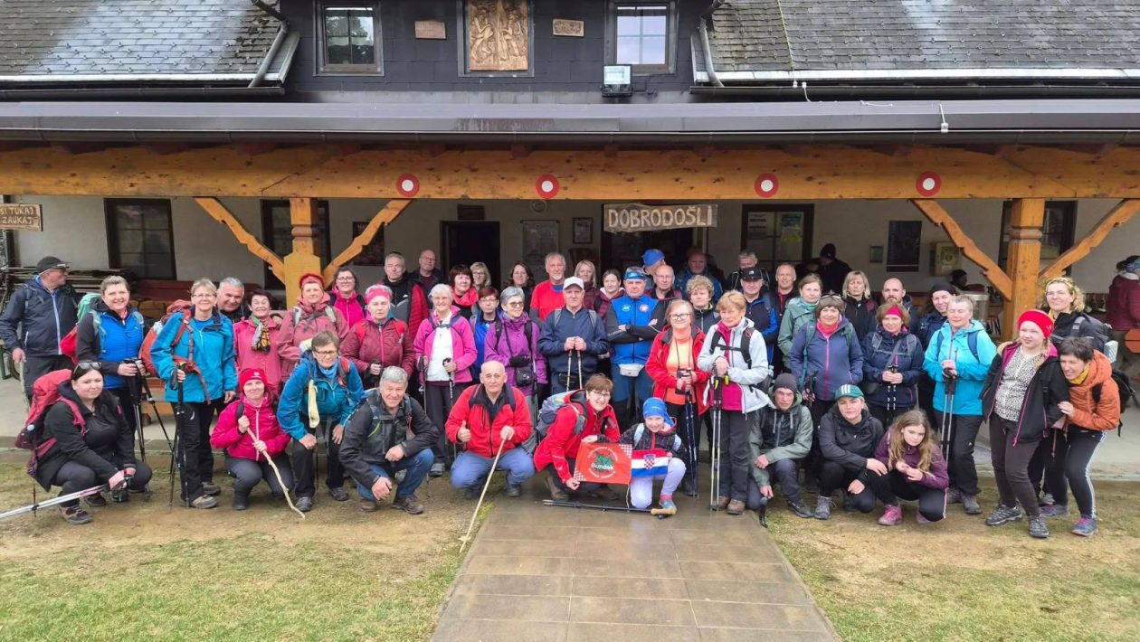 PLANINARSKA AVANTURA Bundeki vlakom do Laškog pa na uspon prema Šmohoru i Maliču (19)