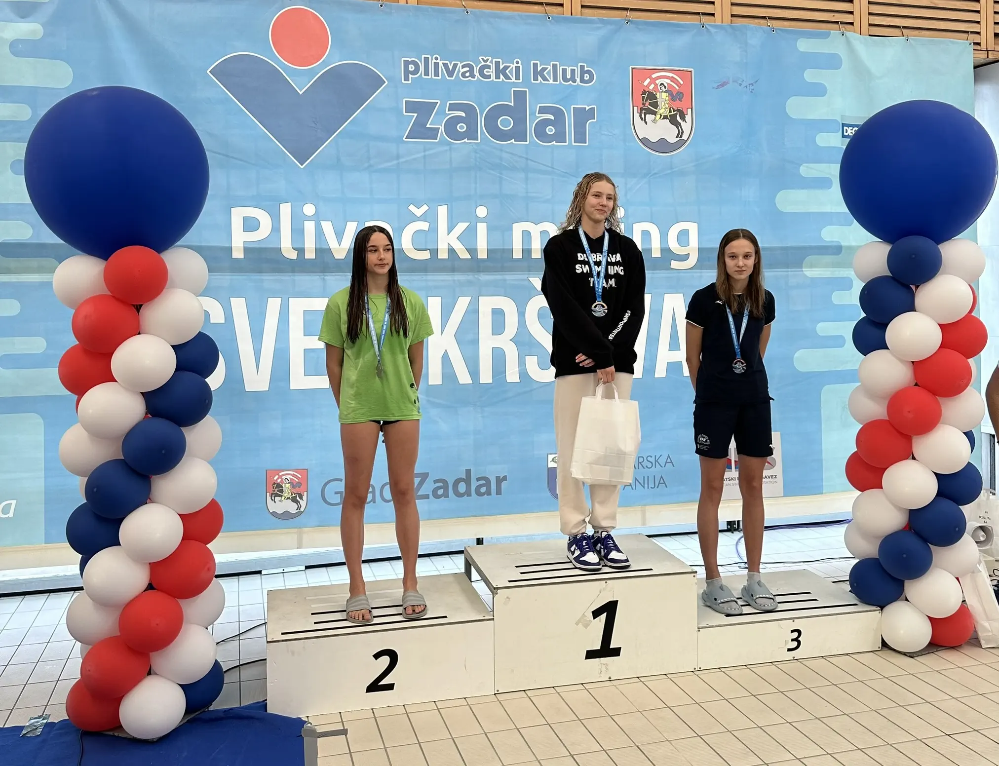 PLIVANJE ČPK-ovci osvojili četiri medalje u Zadru (2) PLIVANJE ČPK-ovci osvojili četiri medalje u Zadru (2)