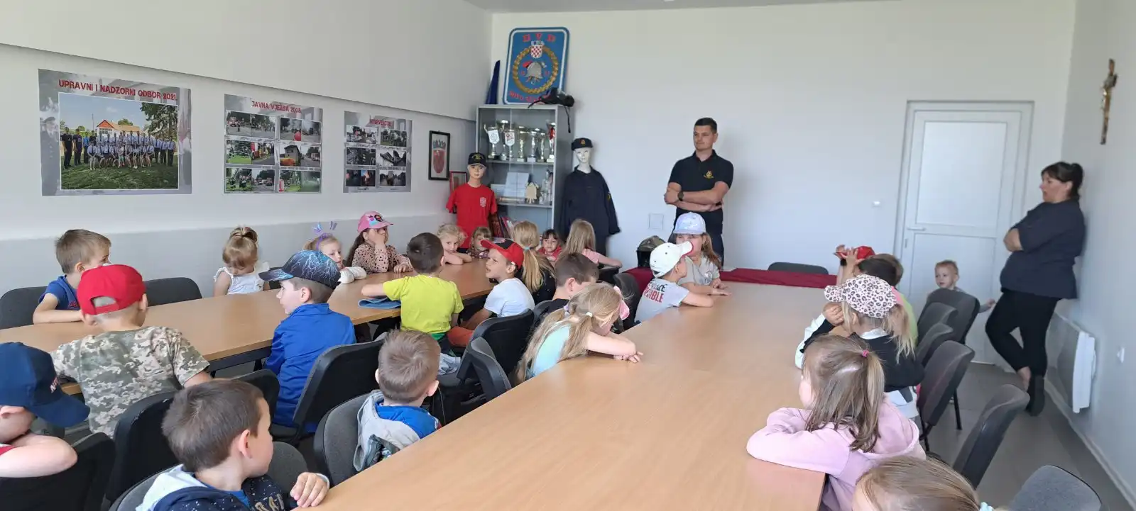 PO Stonoga izlet u Zagreb (2)