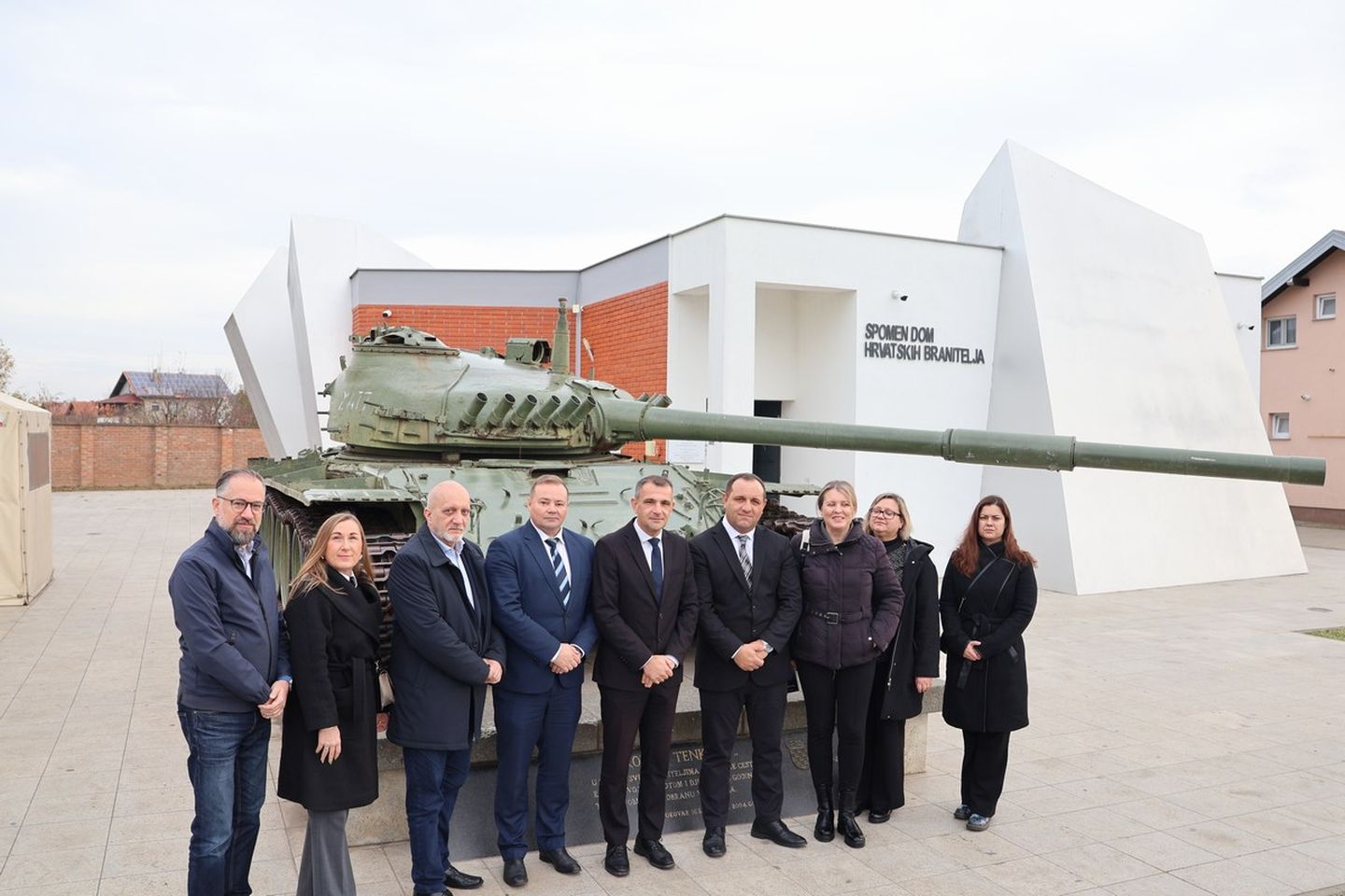 POČAST HEROJIMA Međimurje u Vukovaru odalo zahvalnost žrtvama Domovinskog rata (8)