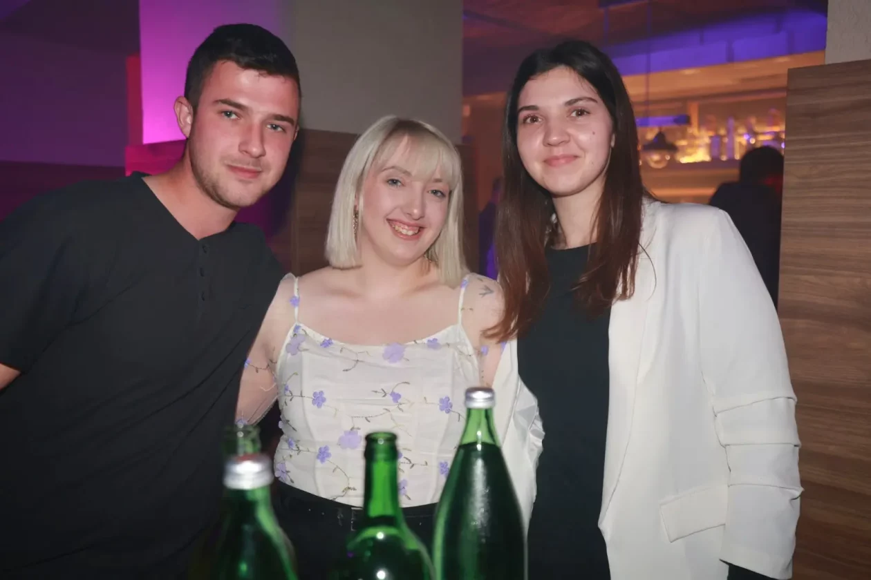 PODROOM 27-3-2026 (8) PODROOM 27-3-2026 (8)