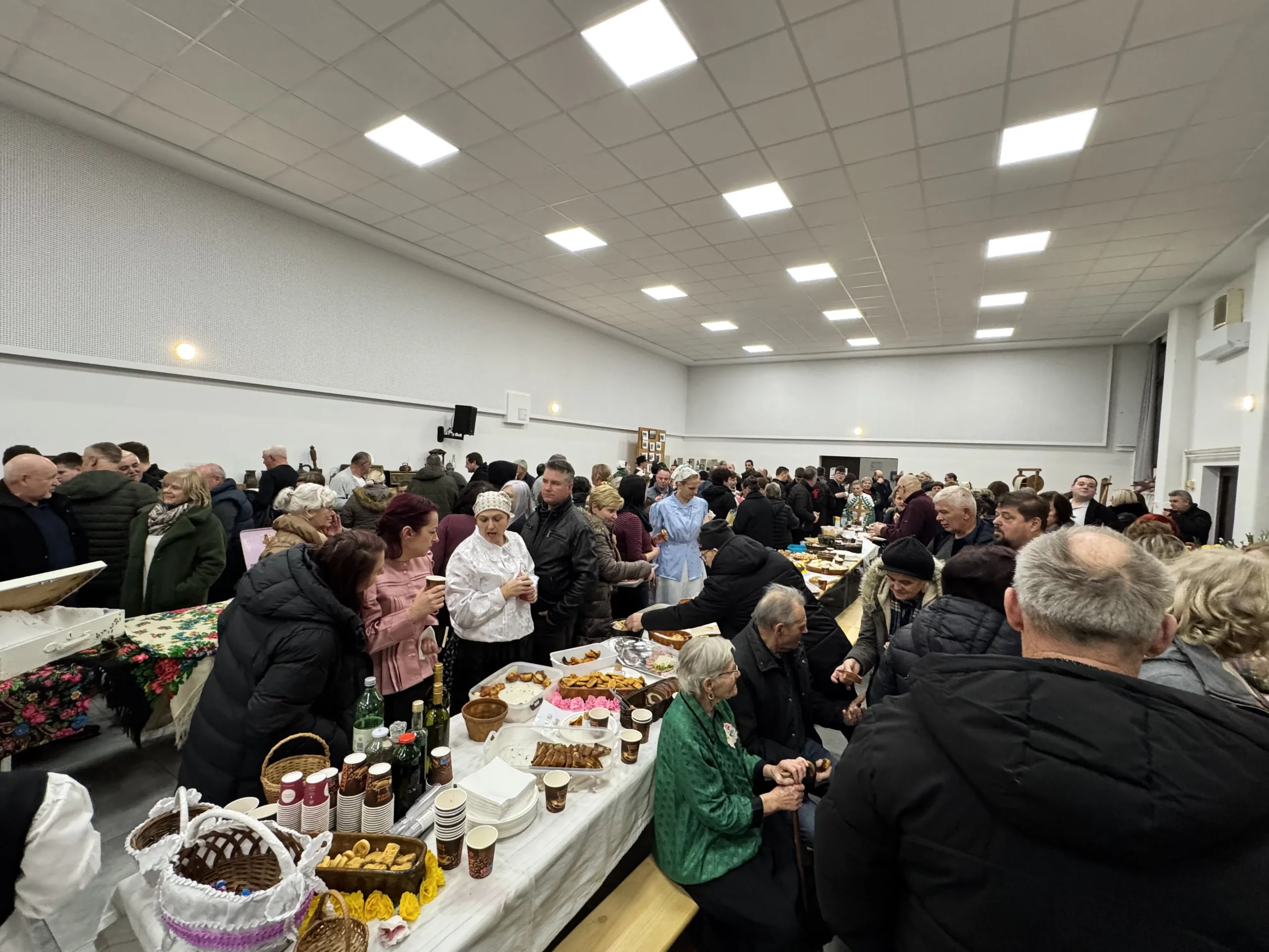 PODTUREN Murk (124) PODTUREN Murk (124)