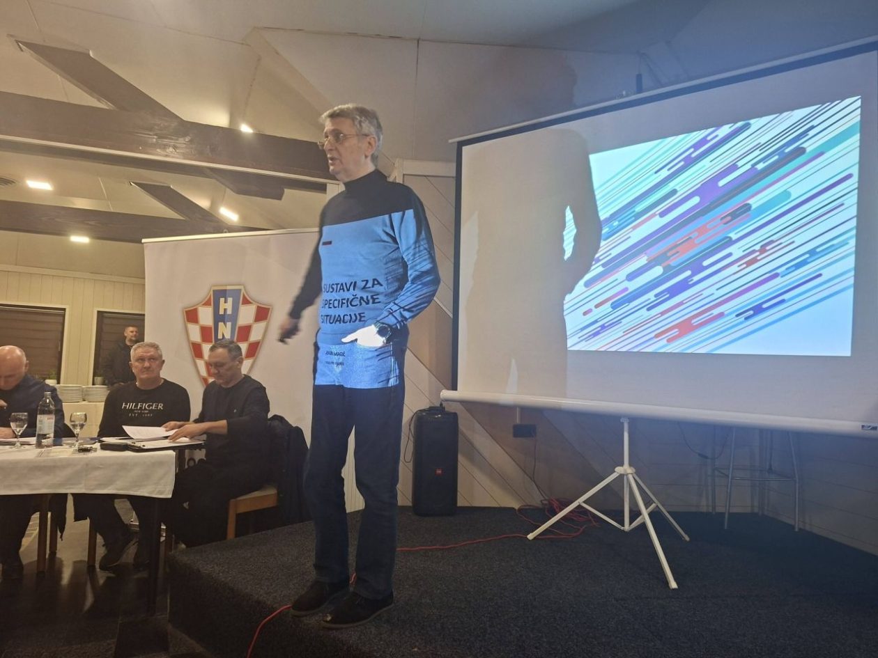 PODTUREN Na skupštini Zbora trenera Međimurskog nogometnog saveza okupilo se 140 trenera (10)